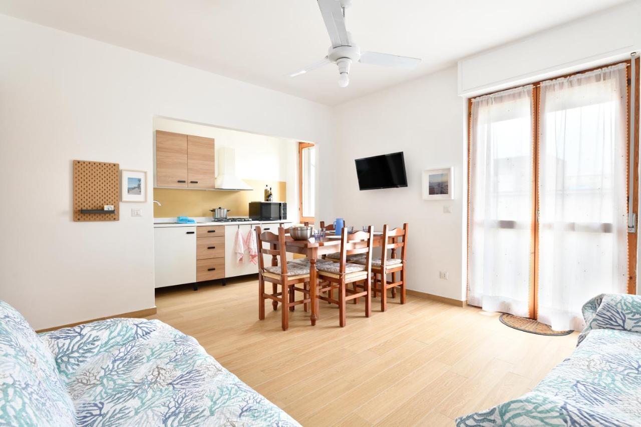The House Of Sunshine! Apartment อาลเกโร ภายนอก รูปภาพ